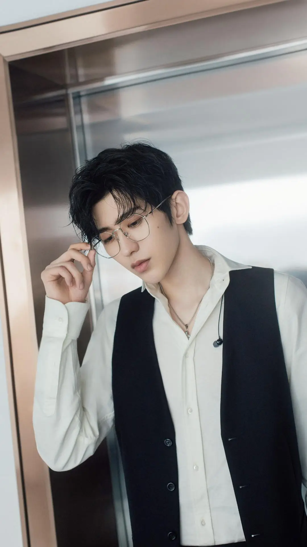 “温暖如春”蔡徐坤