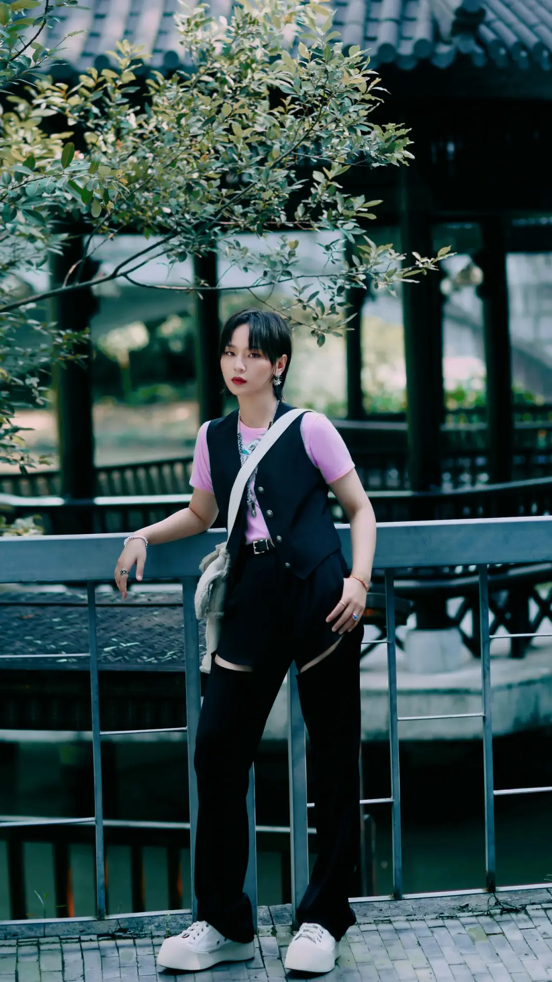 周笔畅：始终如一