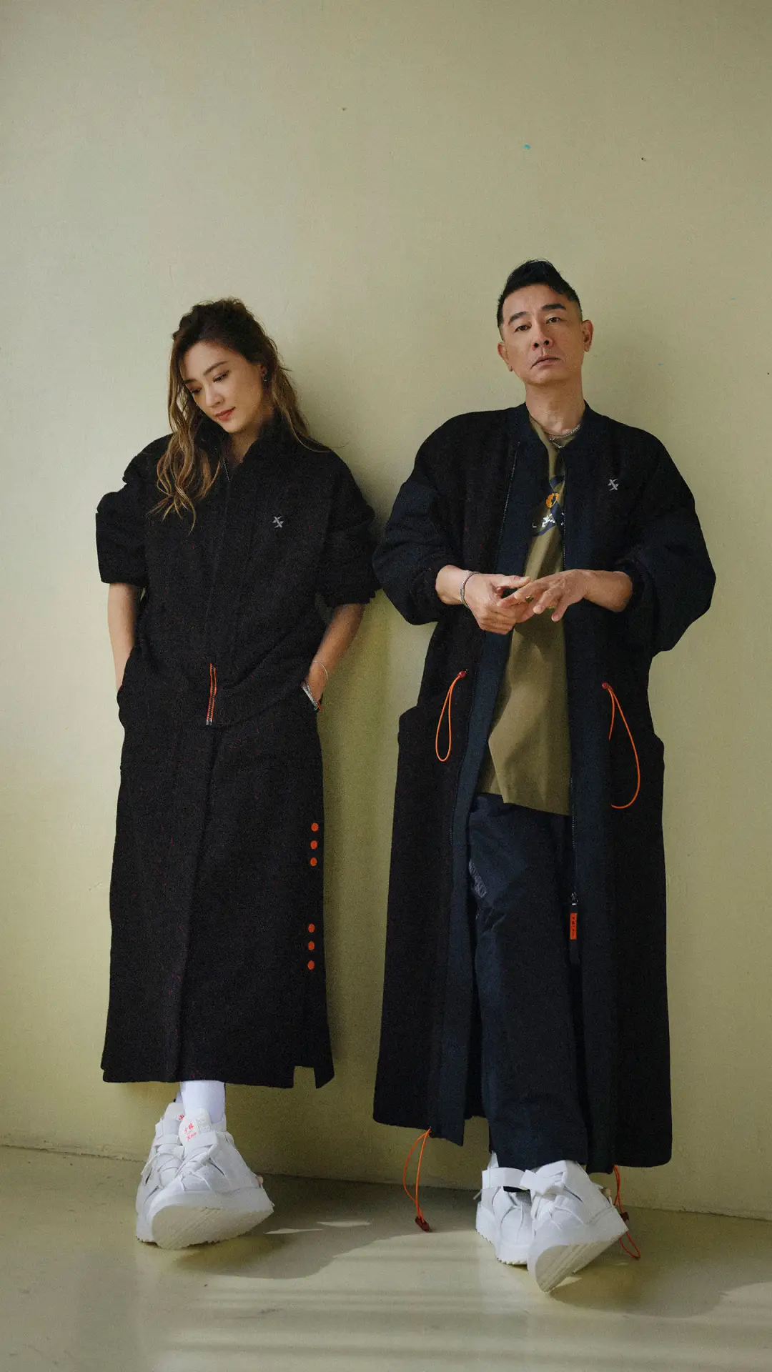 两个星球 转动宇宙