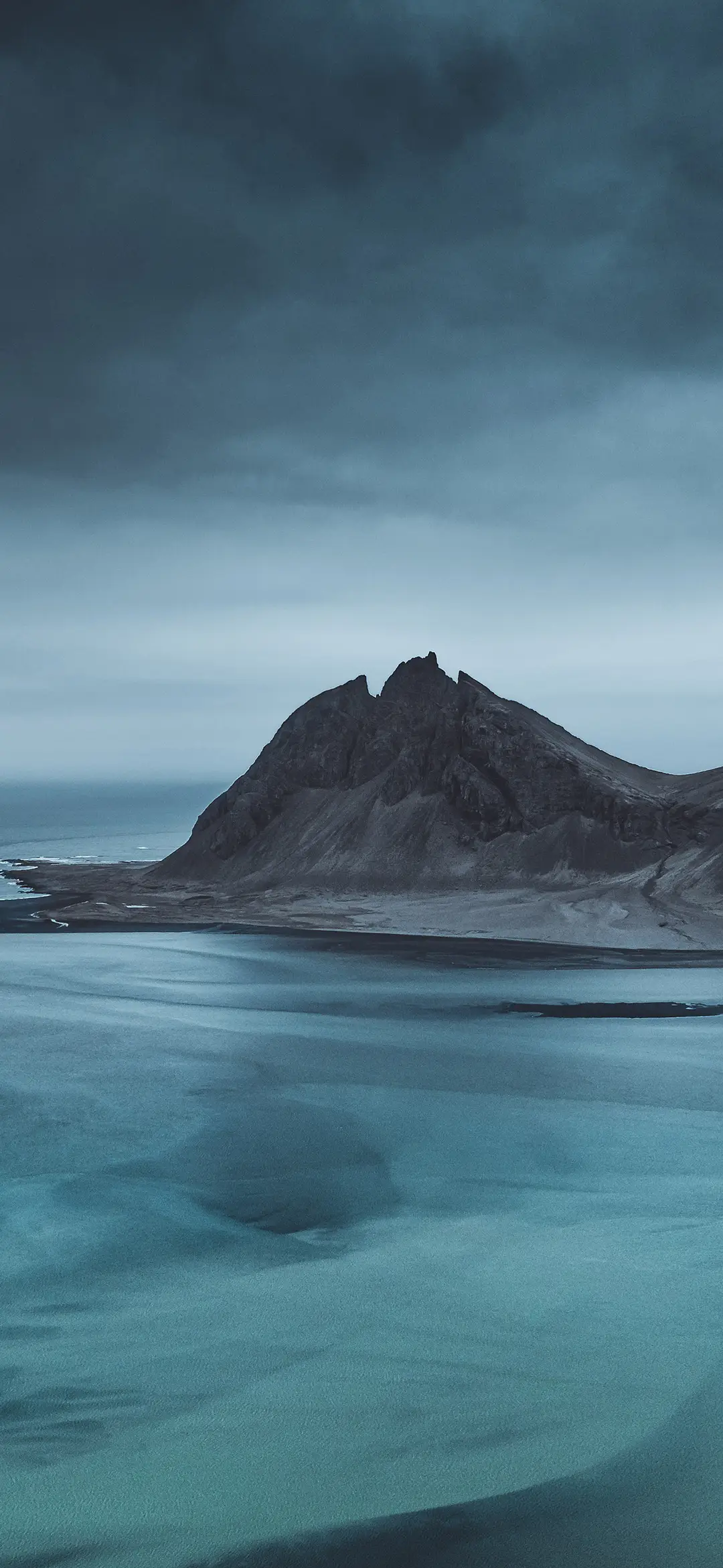 静寂之巅-视觉中国