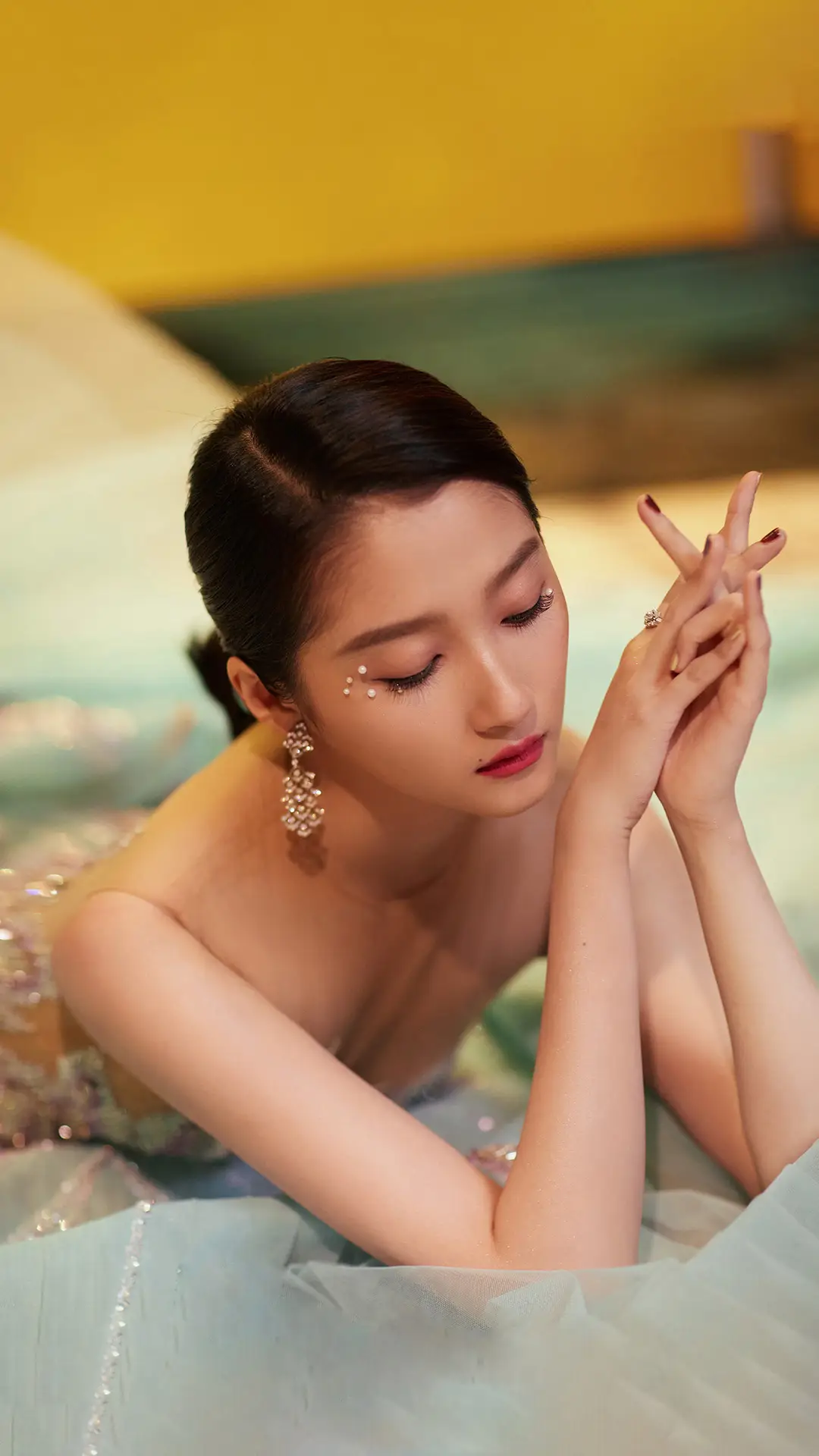 九五后小花你看好谁