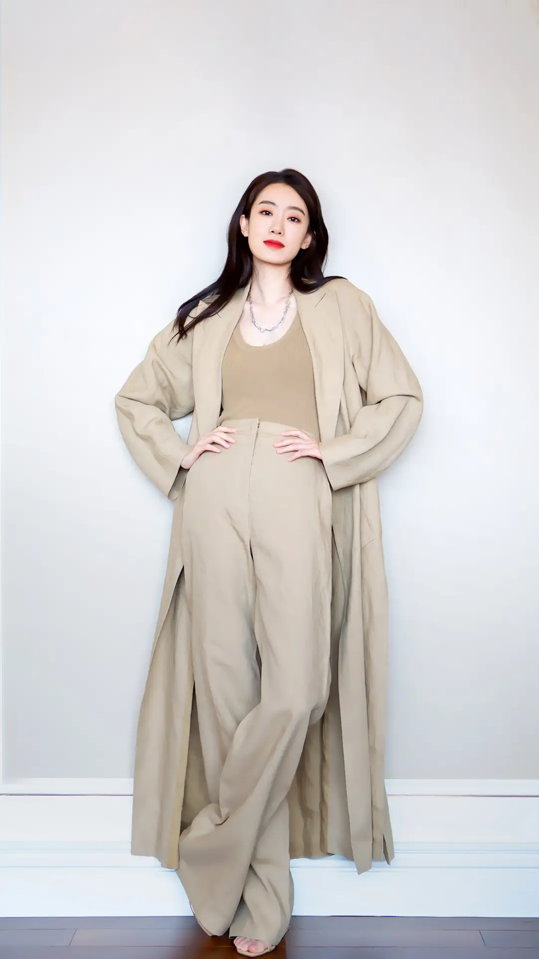  35岁张小斐爆红