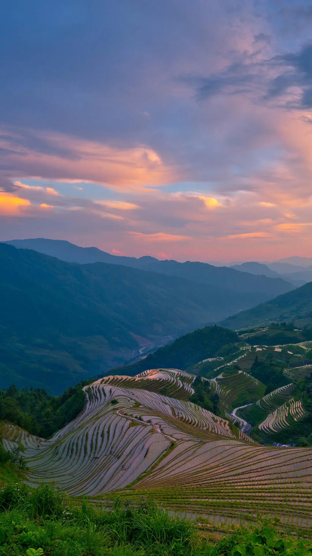 壮美龙脊梯田